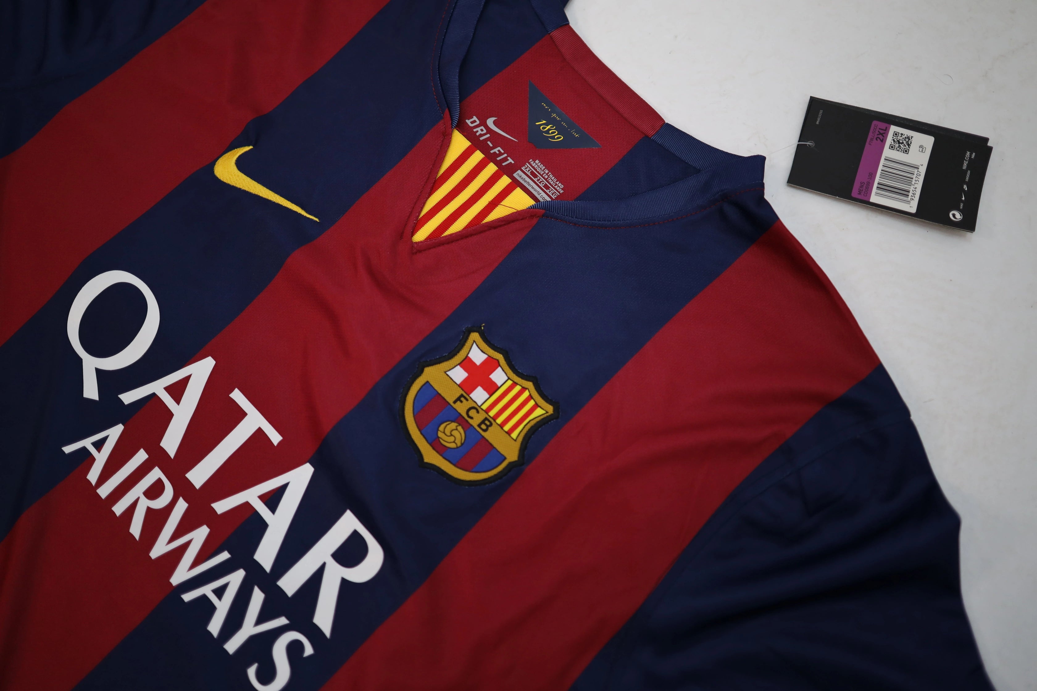 قميص برشلونة 2015 التاريخي نسخة اللاعبين الرسمية