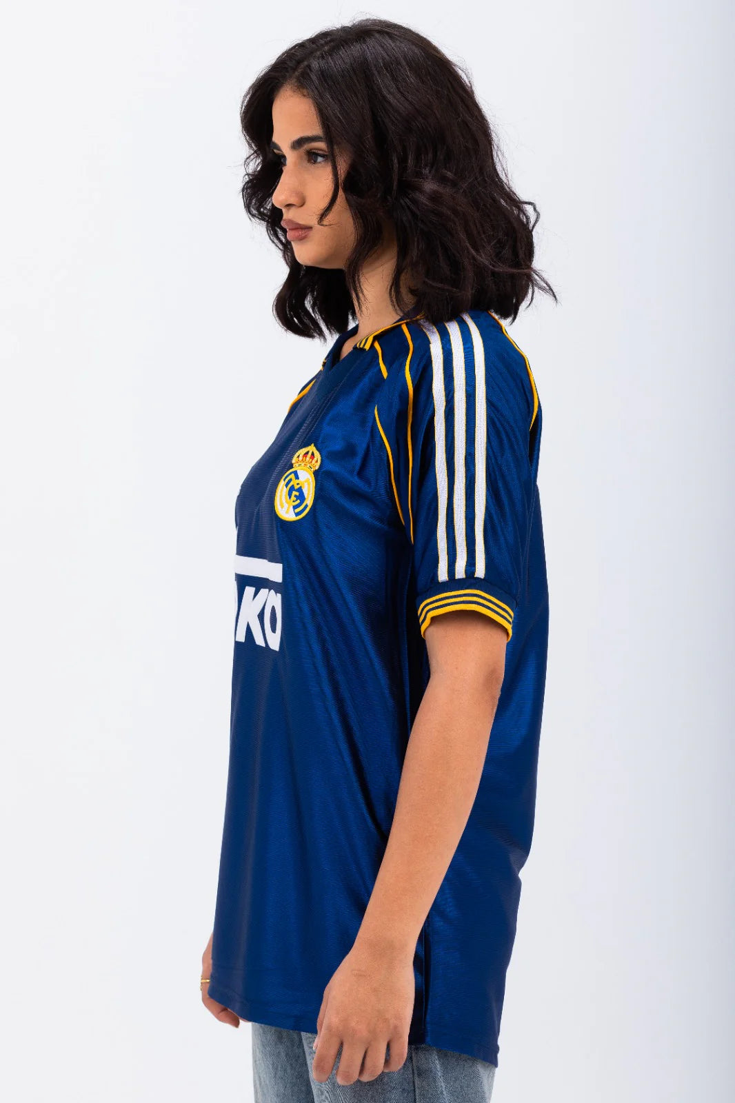 تيشيرت ريال مدريد الكلاسيكي لموسم 1998 - إصدار راؤول