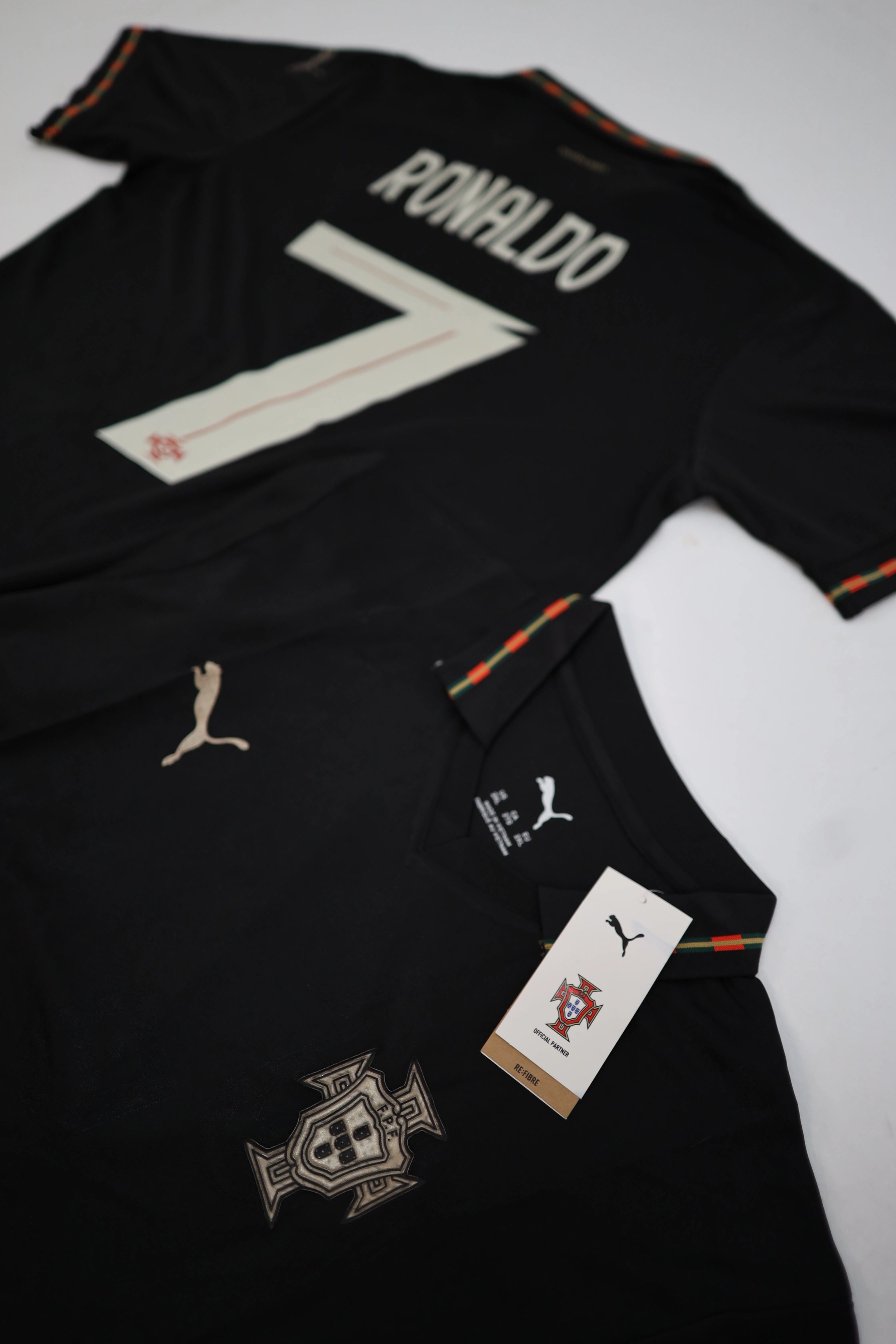 قميص البرتغال 2026 الرسمي نسخة اللاعبين طباعة رونالدو الأصلية